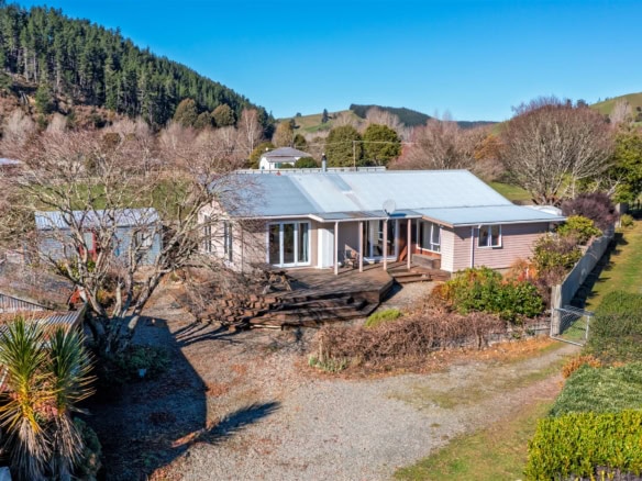 K Real Estate Agency - Motueka | Nelson | Tasman & Golden Bay - 580 Dovedale Road - Upper Moutere