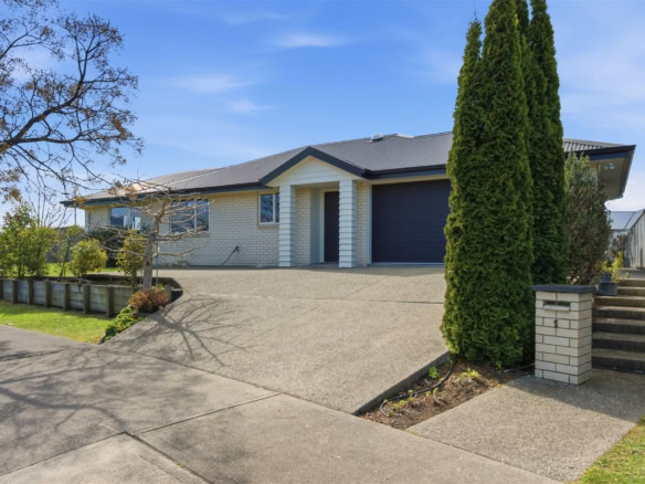 K Real Estate Agency - Motueka | Nelson | Tasman & Golden Bay - 1 Puketutu Grove - Motueka
