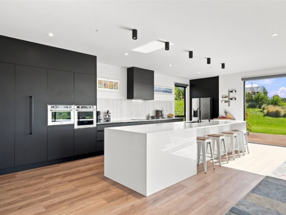 K Real Estate Agency - Motueka | Nelson | Tasman & Golden Bay - 129b Ridgeview Road - Redwood Valley