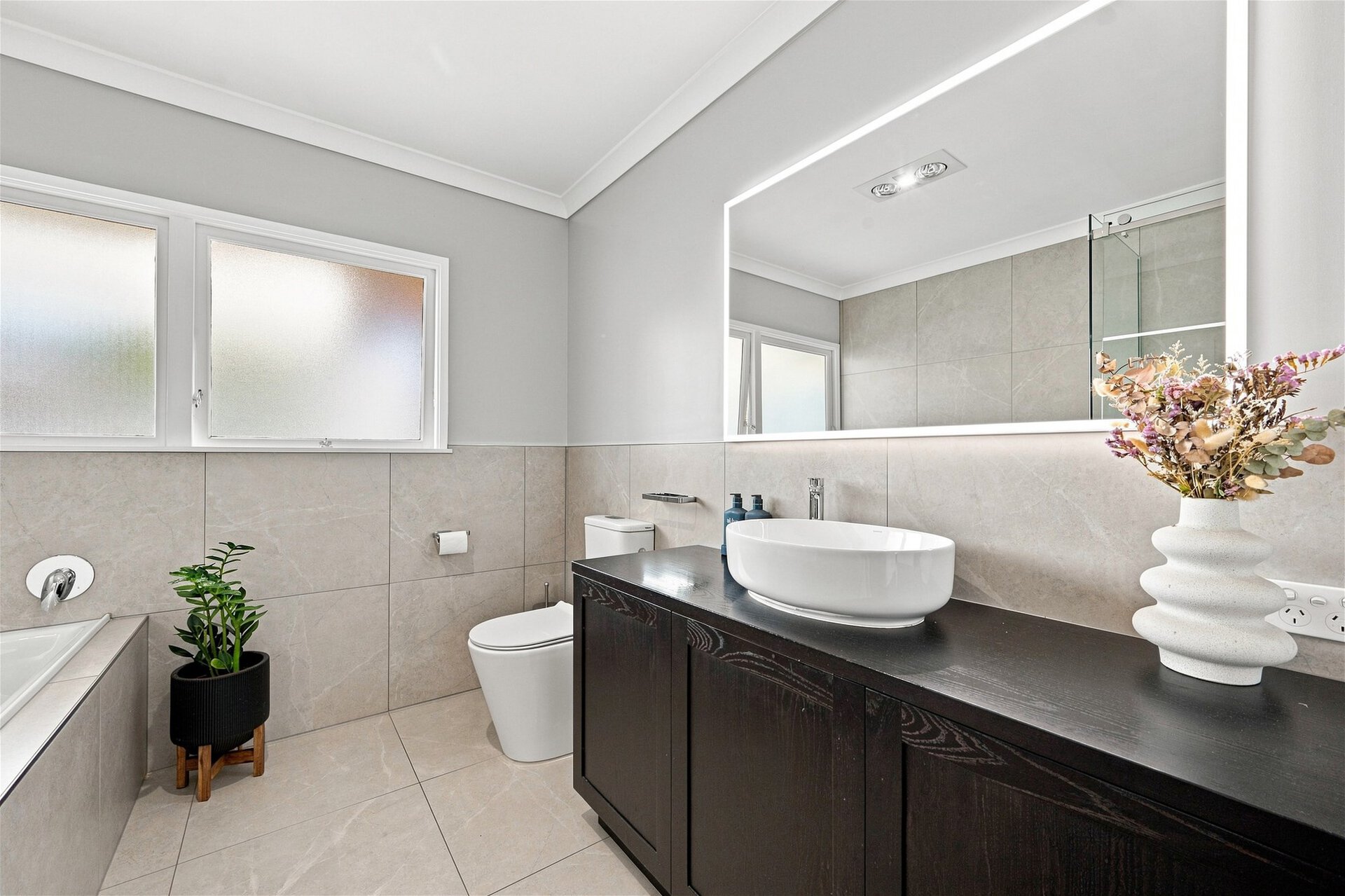 K Real Estate Agency - Motueka | Nelson | Tasman & Golden Bay - 19 Woodlands Avenue - Motueka