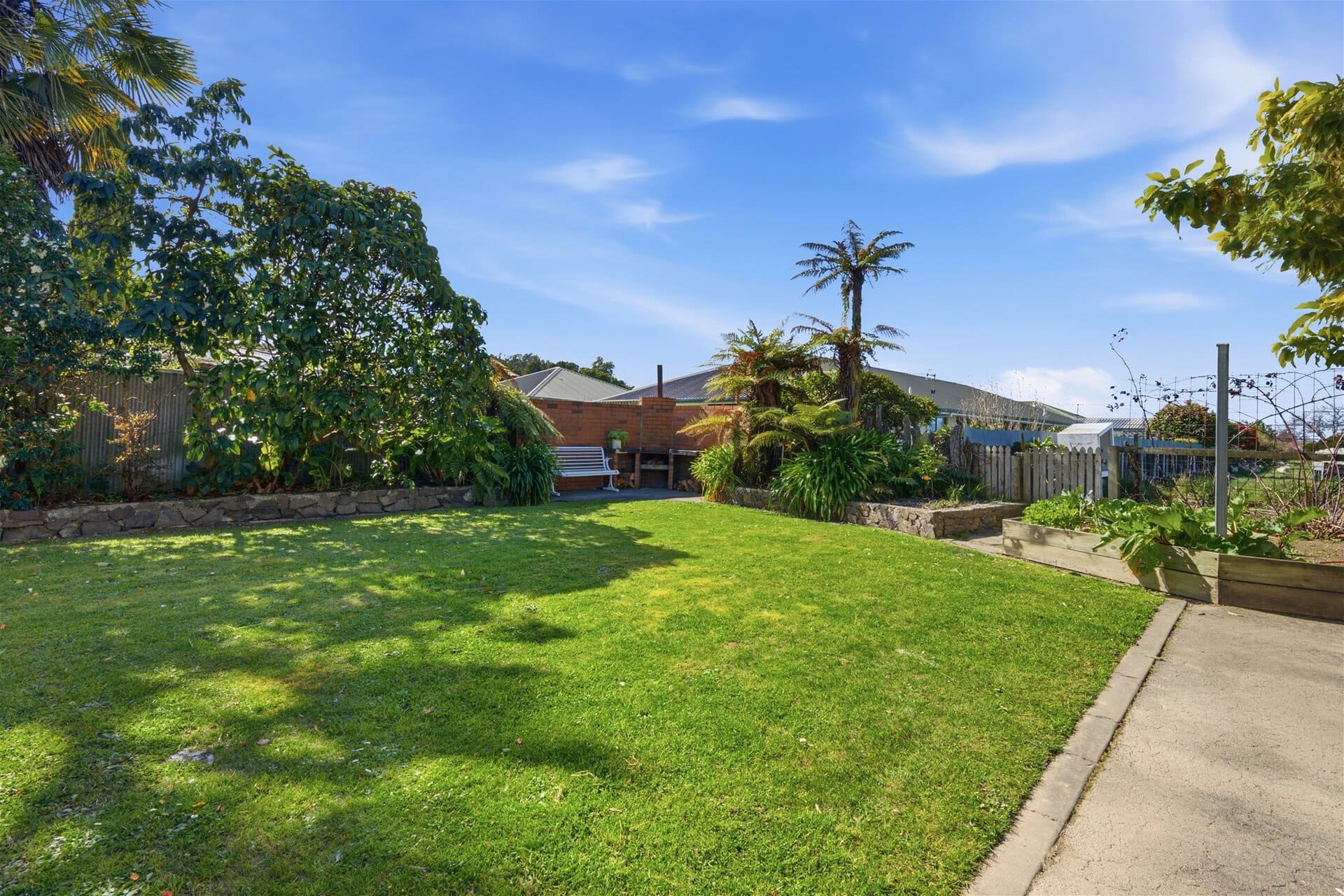 K Real Estate Agency - Motueka | Nelson | Tasman & Golden Bay - 19 Woodlands Avenue - Motueka