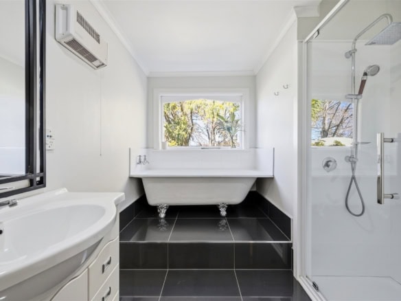 K Real Estate Agency - Motueka | Nelson | Tasman & Golden Bay - 42 Best Road - Upper Moutere