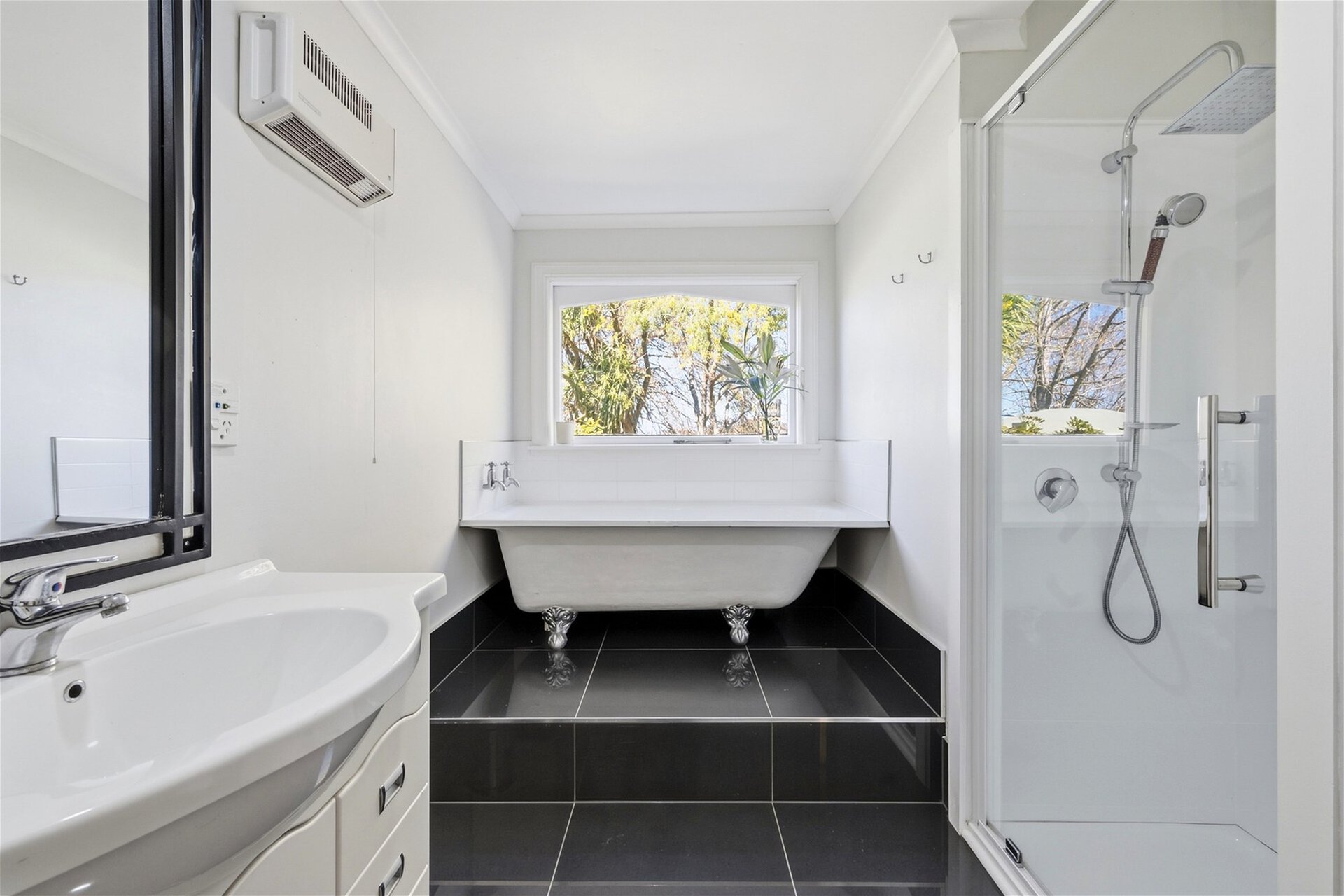 K Real Estate Agency - Motueka | Nelson | Tasman & Golden Bay - 42 Best Road - Upper Moutere