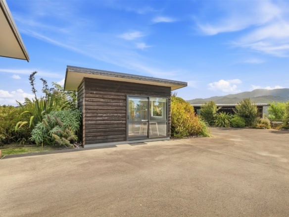 K Real Estate Agency - Motueka | Nelson | Tasman & Golden Bay - 98 Mytton Heights - Motueka