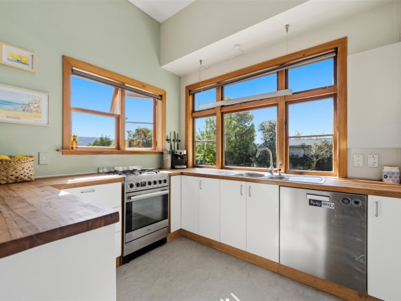 K Real Estate Agency - Motueka | Nelson | Tasman & Golden Bay - 110 Thorp Street - Motueka