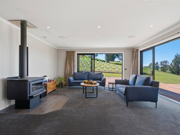 K Real Estate Agency - Motueka | Nelson | Tasman & Golden Bay - 14 Suncrest Drive - Tasman