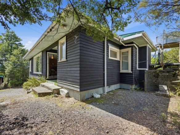 K Real Estate Agency - Motueka | Nelson | Tasman & Golden Bay - 25 Baxter Street - St Arnaud