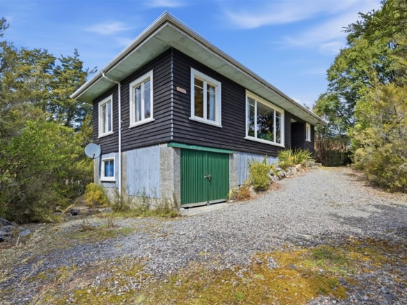 K Real Estate Agency - Motueka | Nelson | Tasman & Golden Bay - 25 Baxter Street - St Arnaud