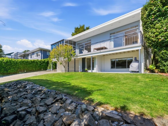 K Real Estate Agency - Motueka | Nelson | Tasman & Golden Bay - 9 Middlebank Drive - Richmond