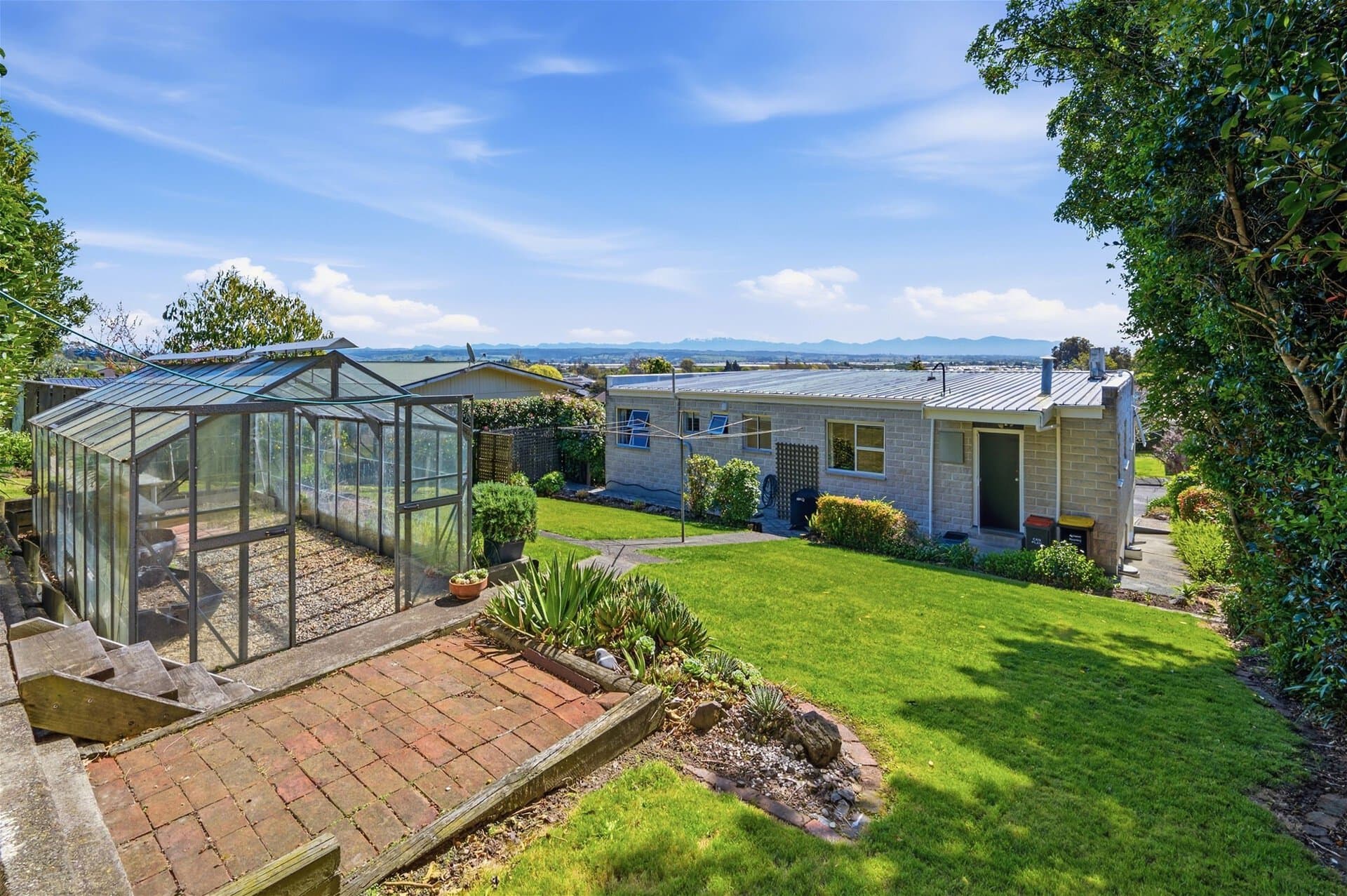 9 Middlebank Drive – Richmond K Real Estate Agency - Motueka | Nelson | Tasman & Golden Bay - 9 Middlebank Drive - Richmond