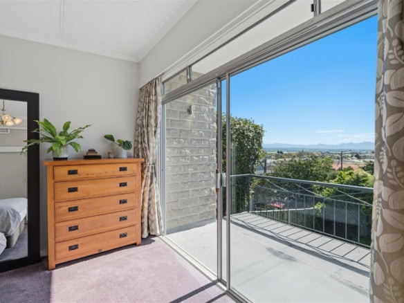 K Real Estate Agency - Motueka | Nelson | Tasman & Golden Bay - 9 Middlebank Drive - Richmond